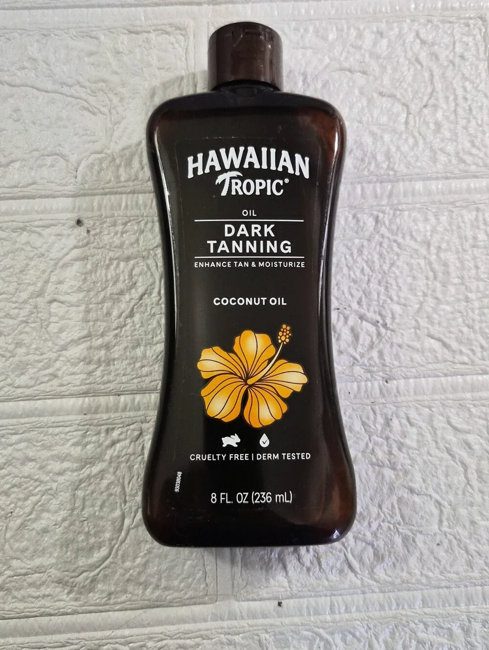 Hawaiian Tropic dark tanning oil Best Smelling Cruelty Free